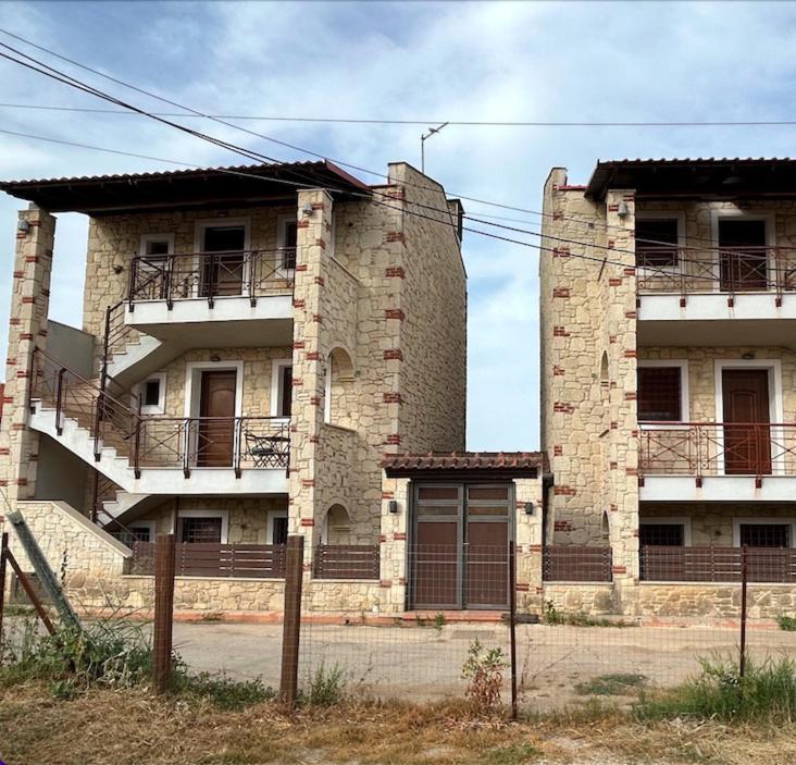 Stone House In Afytos Διαμέρισμα Εξωτερικό φωτογραφία
